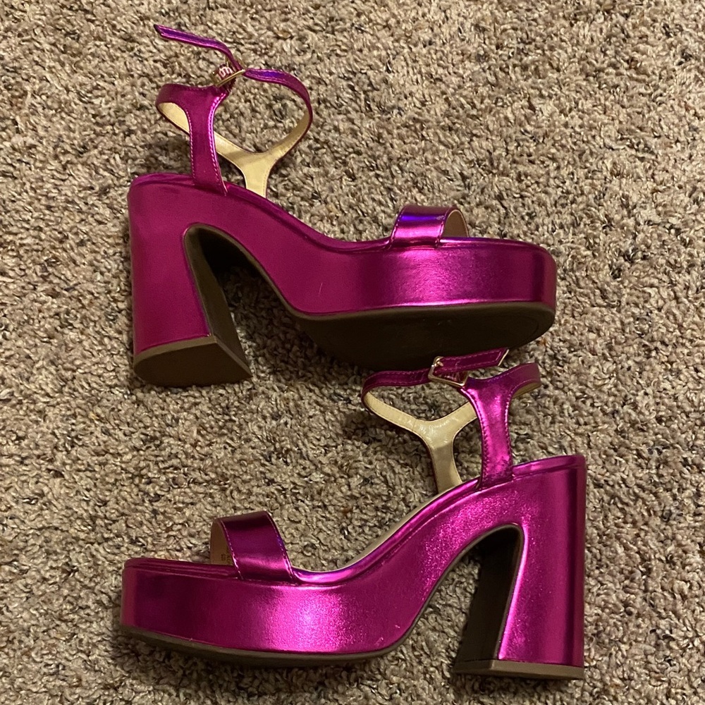 Jessica Simpson Vibrant Pink Wedge Sandals - Picture 4 of 6